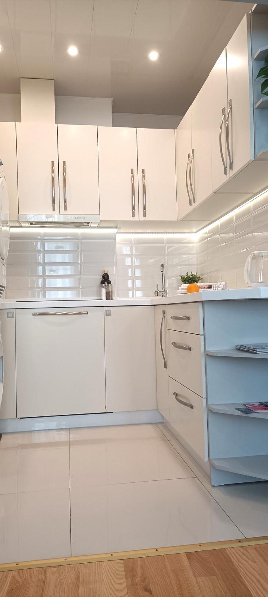 Old Town 2 Bedroom Apartment Near Dome Square & Scenic Waterfront Riga Bagian luar foto